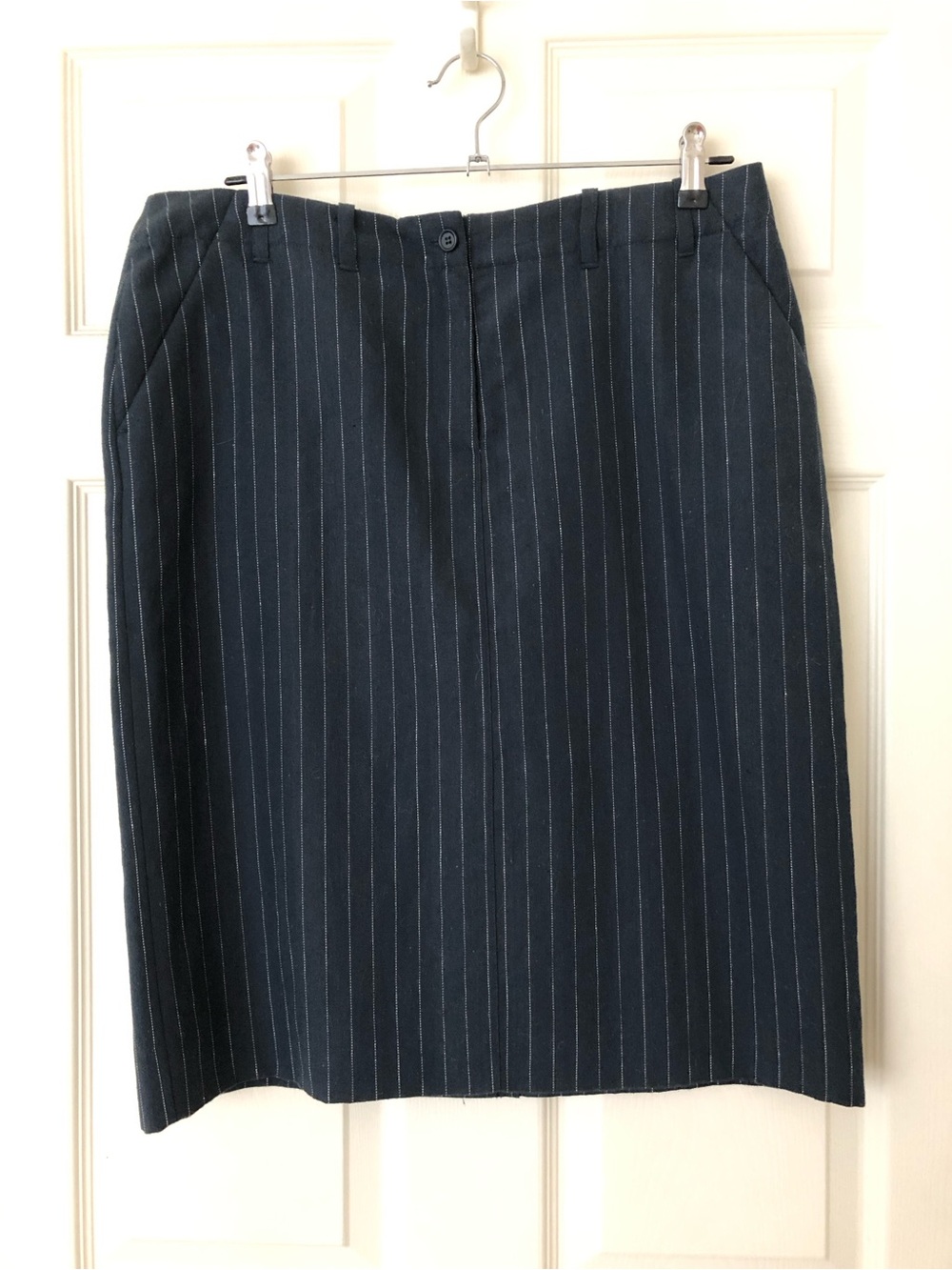 NWT H&M Navy & White Pinstripe Linen/Cotton Blend Pencil Skirt Size 14